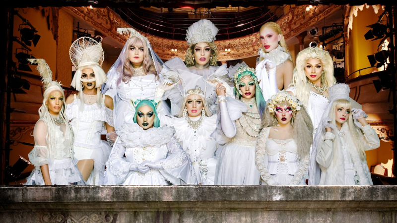 VERSUS DRAGQUEENS - TEMPORAD 03